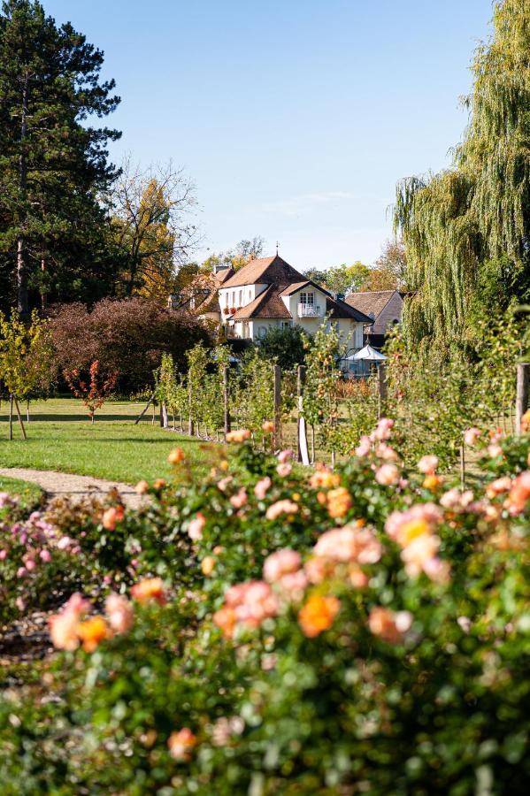 Hostellerie De Левернуа Екстер'єр фото